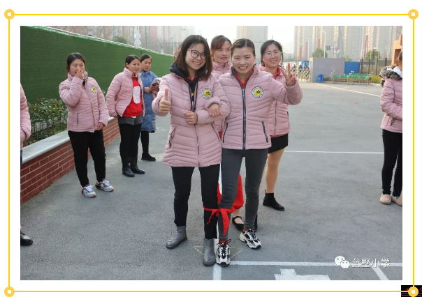 公司捐赠统一棉服给盘蠡小学